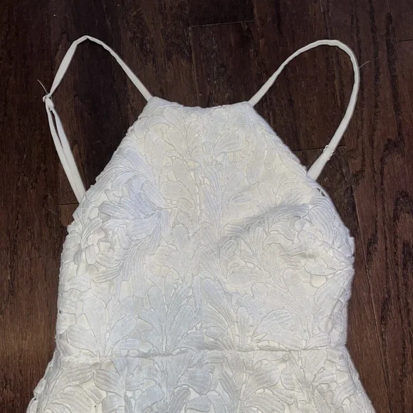 Lulus Halter dress - Picture 4 of 7